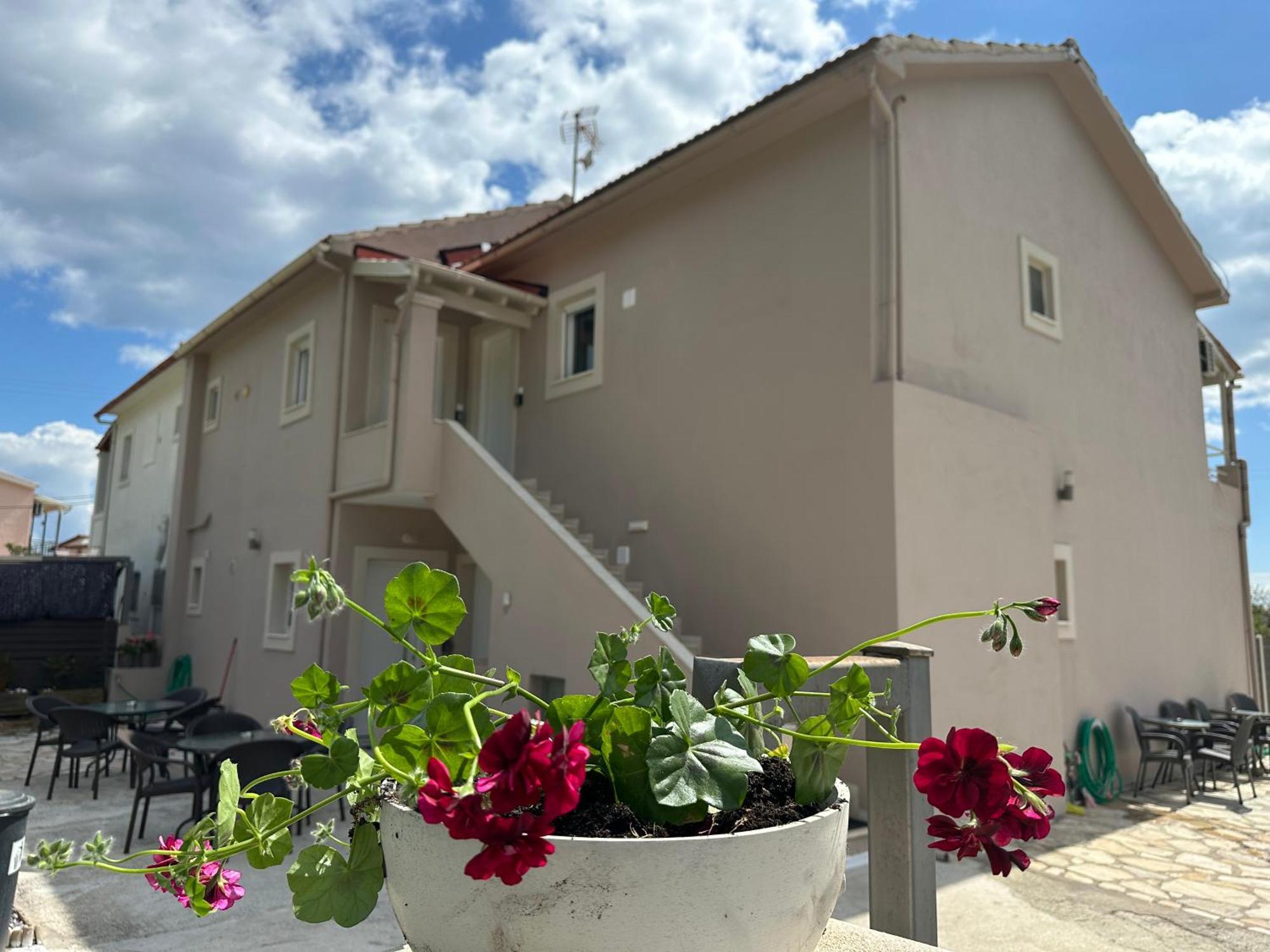 Evelina Luxury Suites In Corfu Ypsos Exterior foto